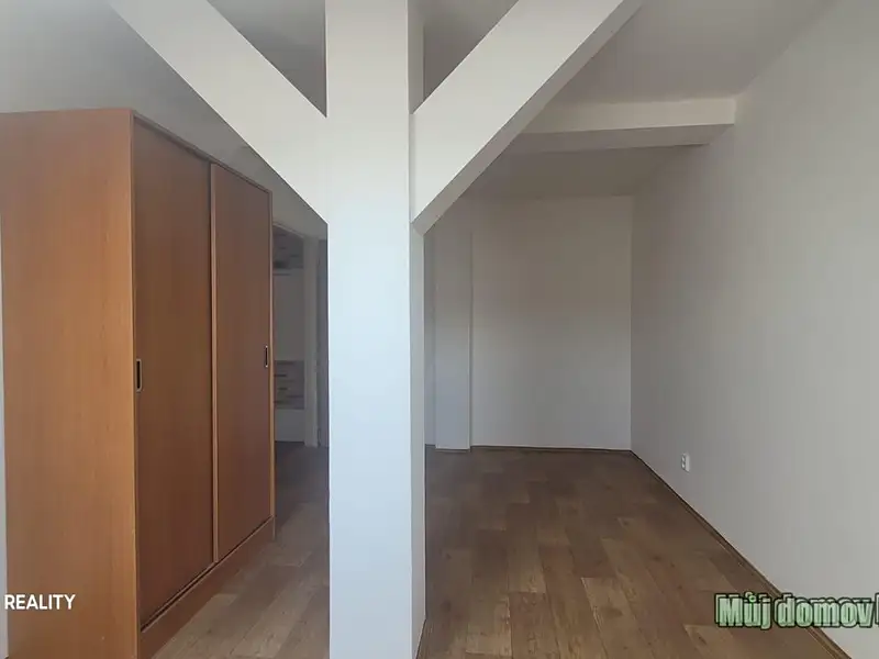 Pronájem bytu 3+kk 85 m², Praha – náhled fotky 2