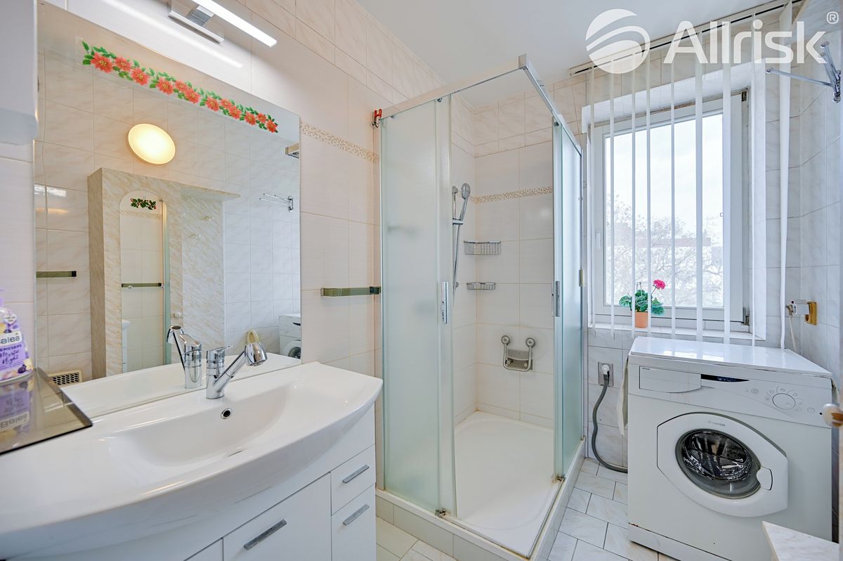 Pronájem bytu 3+1 89 m² – fotografie 5