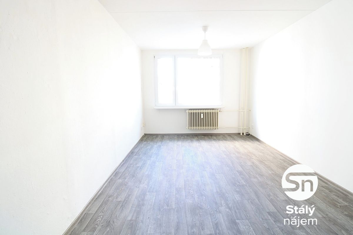 Pronájem bytu 2+kk 40 m² – fotografie 2