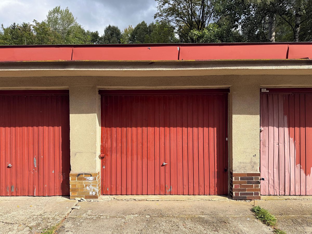Prodej garáže 17 m² – fotografie 3