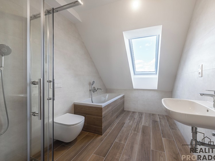 The 4+kk flat for sale, 170 m² (13 of 31)
