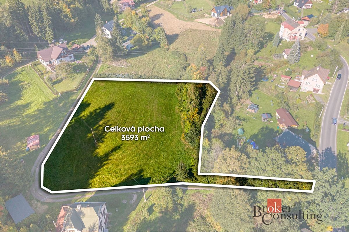 Prodej stavebního pozemku 3593 m² – fotografie 3