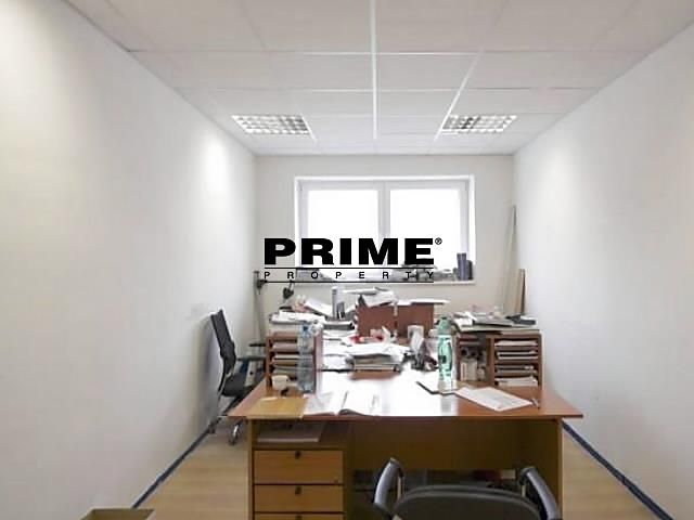 Pronájem skladového prostoru 903 m² – fotografie 2