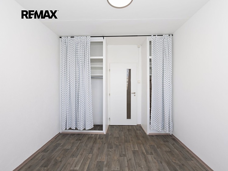 Pronájem bytu 4+kk, 80 m² (17 z 25)