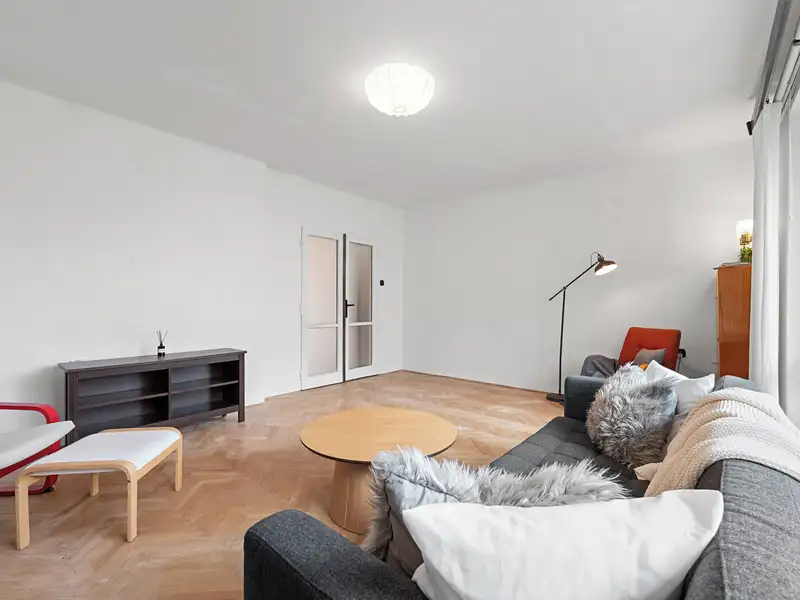 Pronájem bytu 4+kk 70 m², Praha – náhled fotky 2