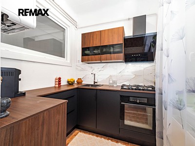 Квартира 4+kk на продаж, 121 м² (3 з 42)
