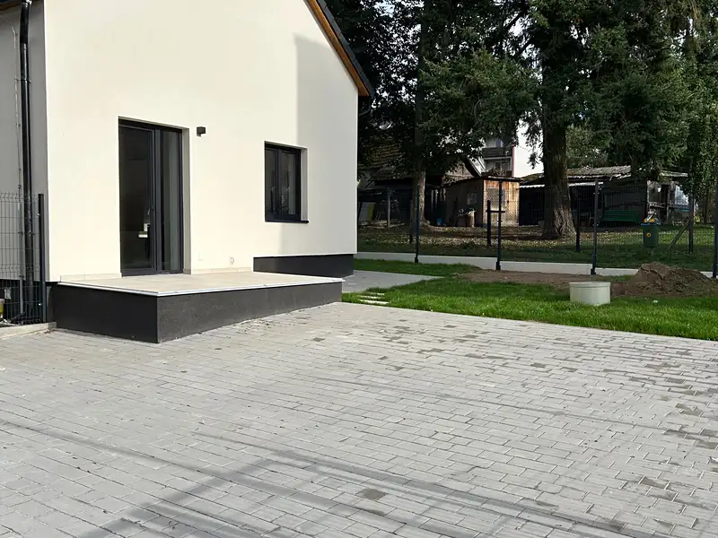 Pronájem bytu 3+kk 80 m², Hospříz – náhled fotky 2