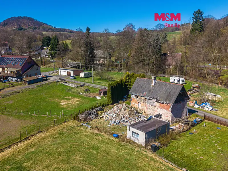 Prodej rodinného domu 70 m², pozemek 1179 m², Cvikov – náhled fotky 1