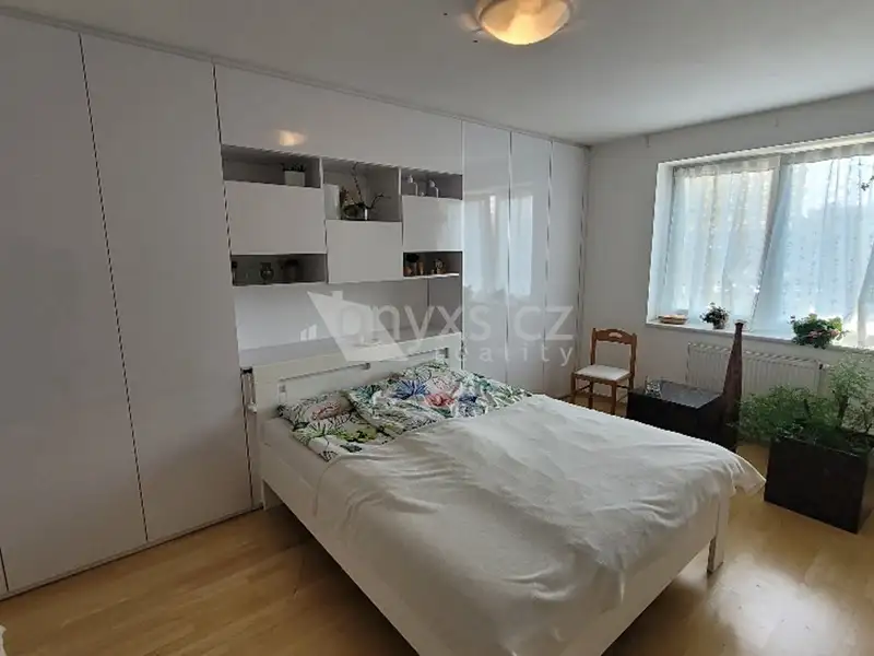 Prodej bytu 2+kk 64 m², Praha – náhled fotky 3