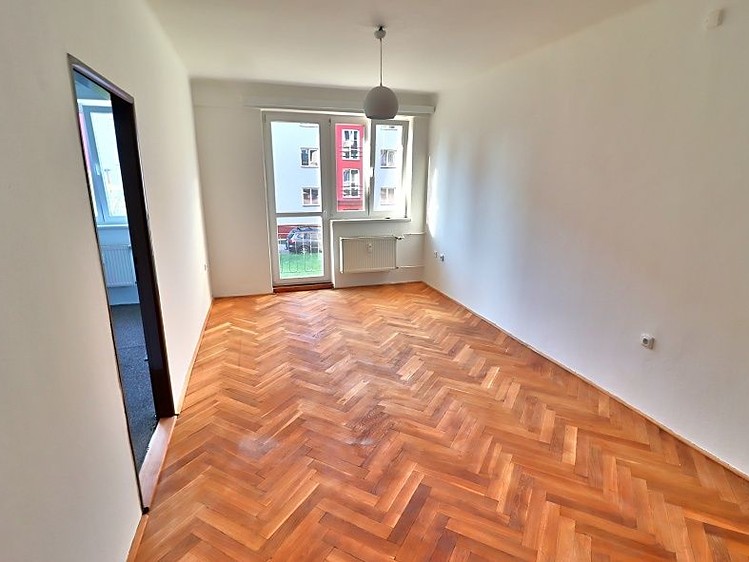 Квартира 3+1 в оренду, 61 м² (4 з 8)