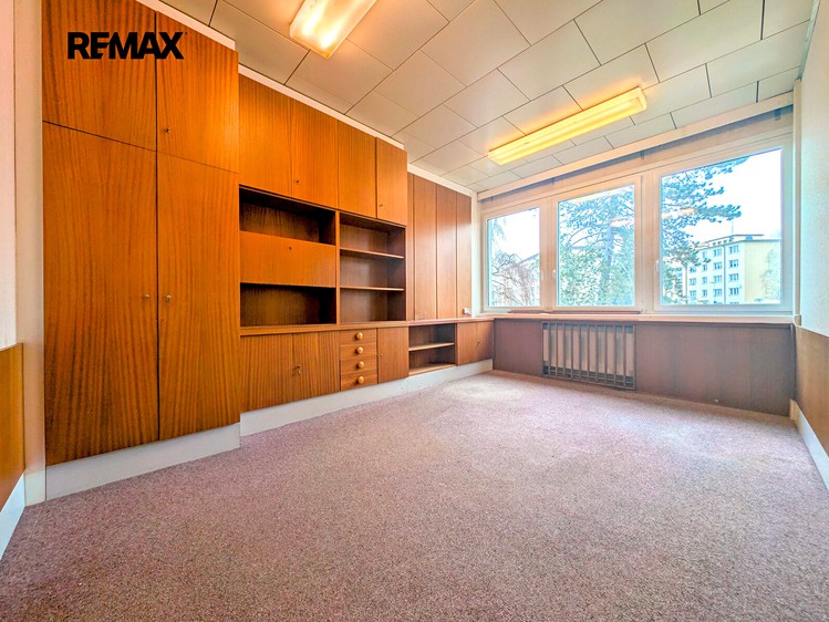 Pronájem komerčního prostoru, 18 m² (4 z 9)