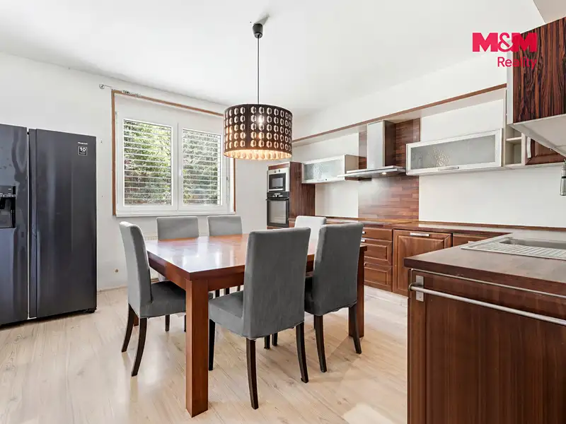 Prodej rodinného domu 177 m², pozemek 536 m², Ústí nad Labem – náhled fotky 2