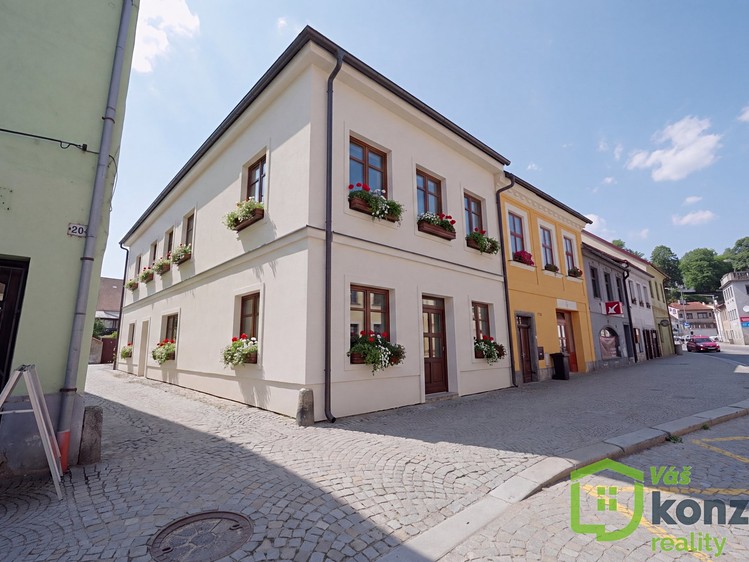 Gewerbefläche zum Kauf, 222 m² (2 von 33)