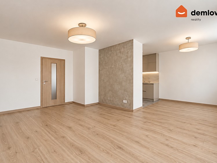 Квартира 3+kk на продаж, 70 м² (1 з 11)