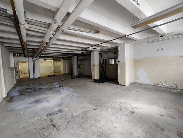 Комерційне приміщення в оренду, 253 м² (10 з 11)