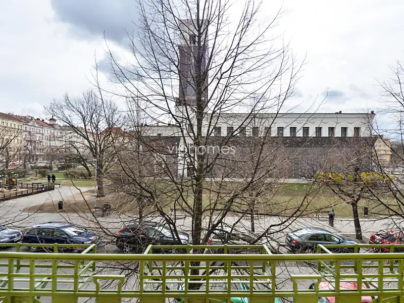 Pronájem bytu 3+kk 95 m², Praha – náhled fotky 2