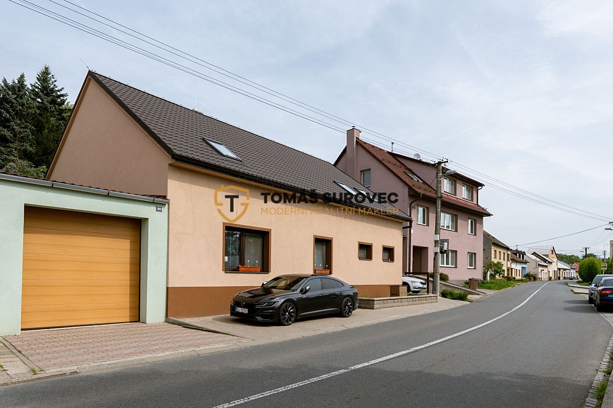 Pronájem bytu pokoje 17 m², Zlín – fotka 1 z 3
