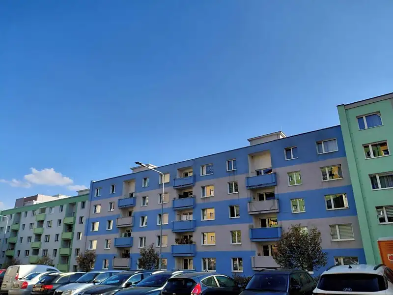 Prodej bytu 3+1 68 m², Cheb – náhled fotky 2