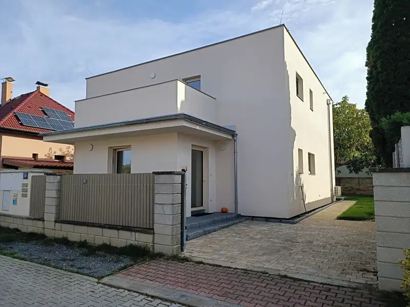 Pronájem bytu 3+kk 94 m², Praha – náhled fotky 2