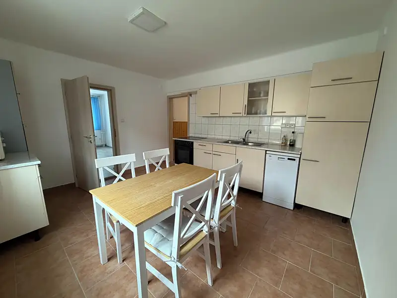 Prodej bytu 2+1 64 m², Janovice nad Úhlavou – náhled fotky 3