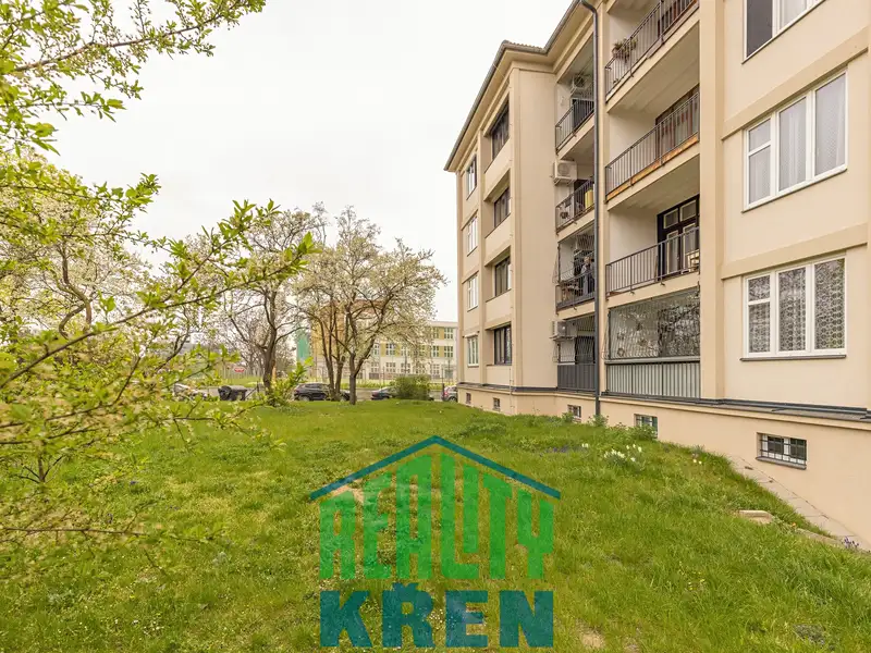 Prodej bytu 3+1 93 m², Praha – náhled fotky 2