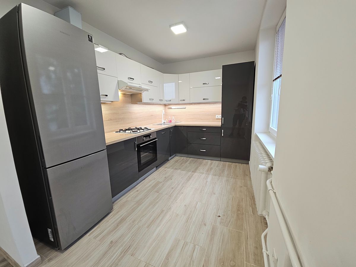 Prodej bytu 3+kk 64 m², Dvůr Králové nad Labem – fotka 1 z 3