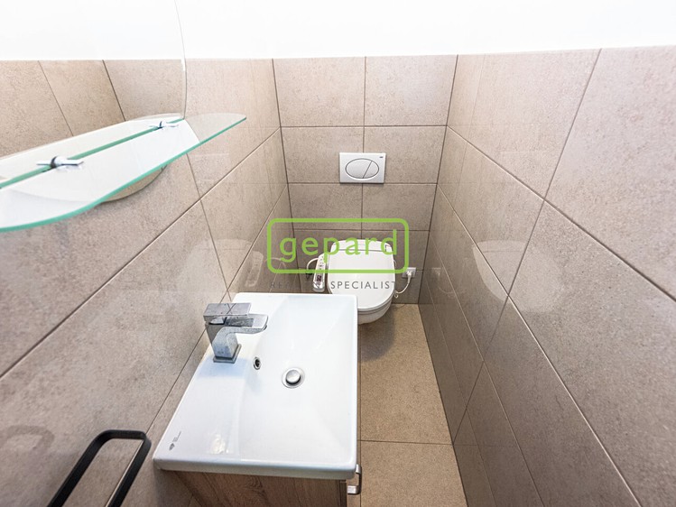 Prodej bytu 5+1, 208 m² (11 z 18)