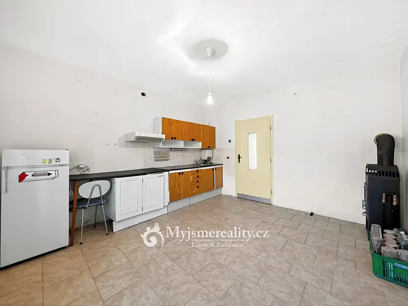 Prodej rodinného domu 120 m², pozemek 306 m², Boleradice – náhled fotky 2
