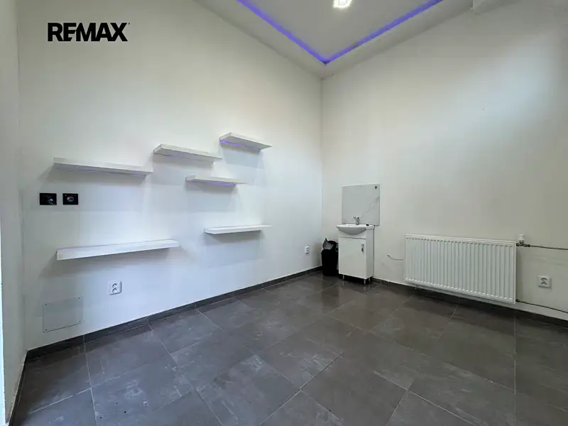 Pronájem obchodního prostoru 11 m², Olomouc – náhled fotky 3