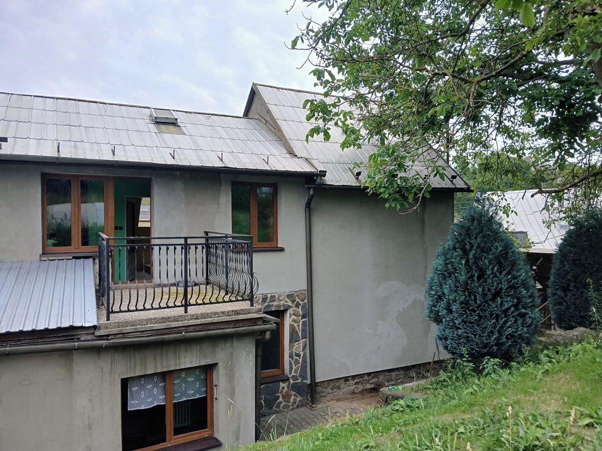 Prodej rodinného domu 150 m², pozemek 361 m², Vítkov – fotka 1 z 3