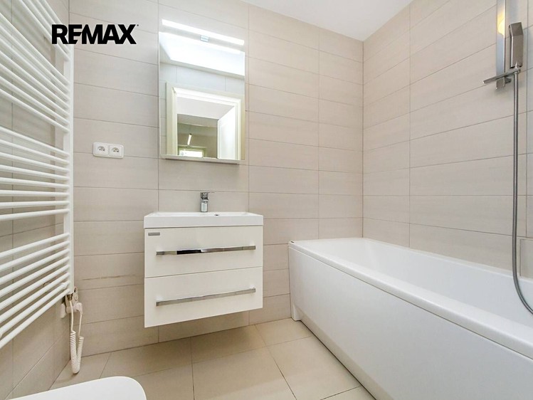 Квартира 2+kk в оренду, 50 м² (3 з 21)