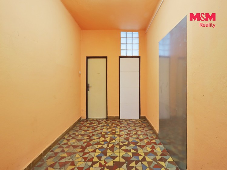 Комерційне приміщення в оренду, 111 м² (7 з 14)