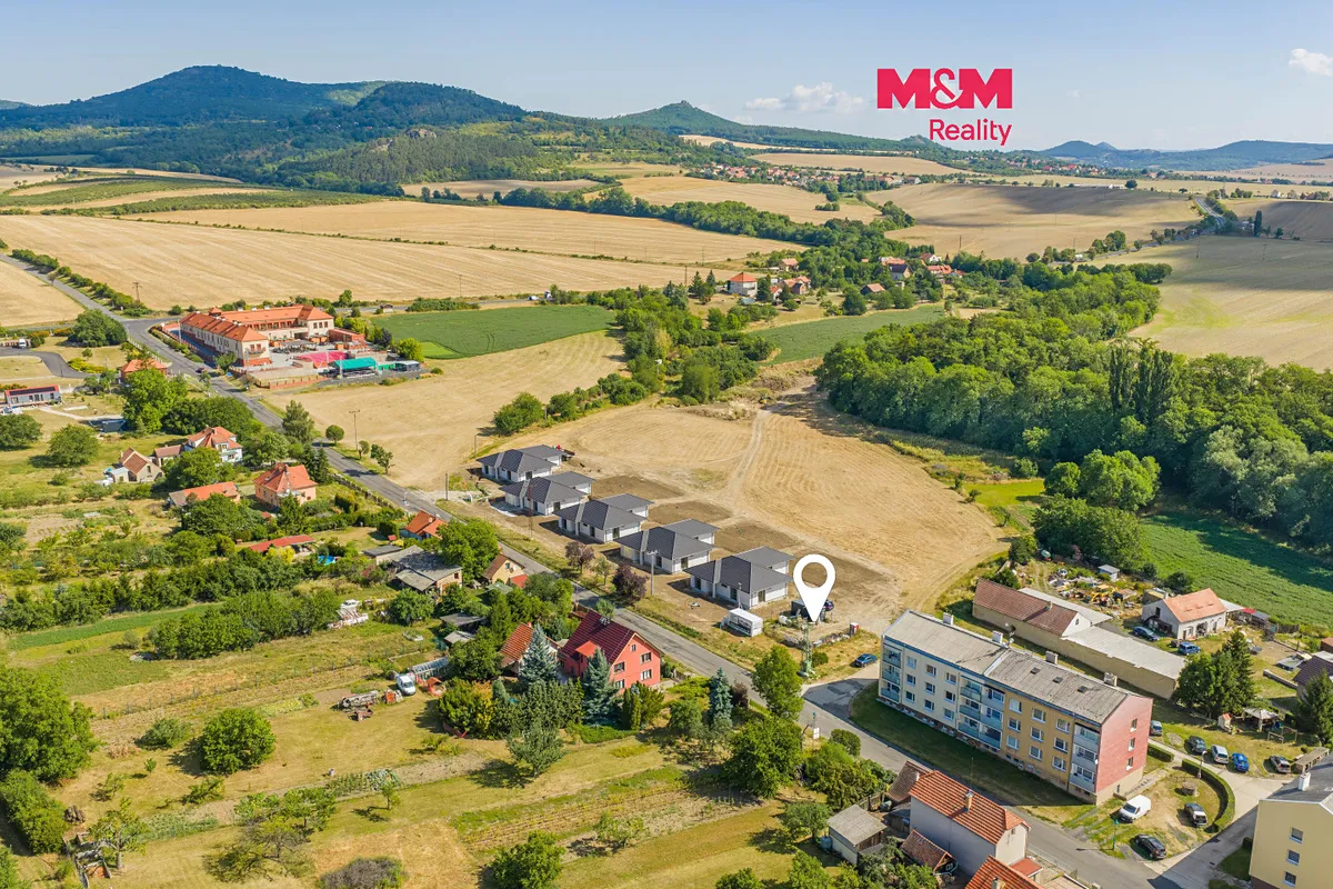 Prodej stavebního pozemku 1157 m²