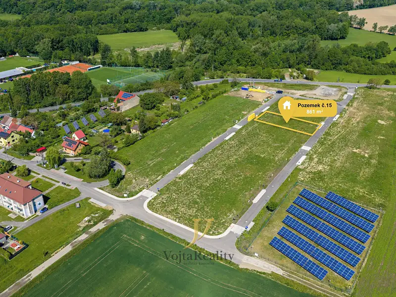 Prodej stavebního pozemku 861 m², Přerov – náhled fotky 1