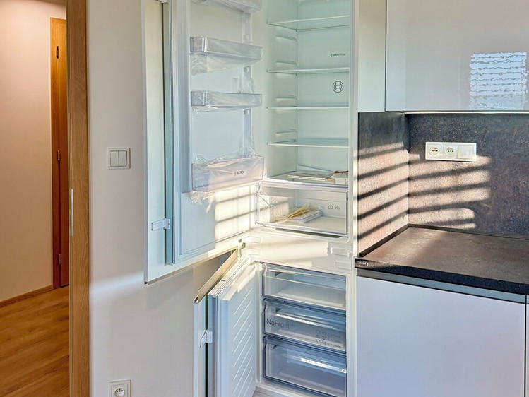 Pronájem bytu 3+kk, 71 m² (21 z 28)