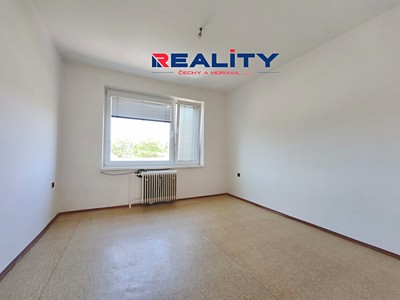 Pronájem bytu 3+1, 68 m² (3 z 9)