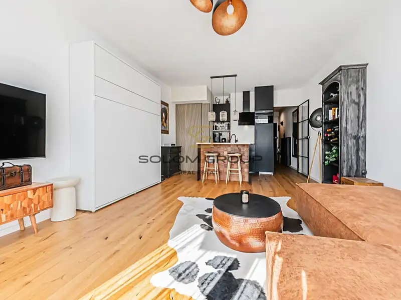 Prodej bytu 1+kk 50 m², Praha – náhled fotky 2