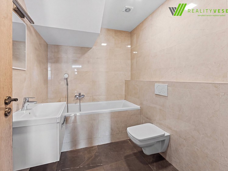 Будинок на продаж, 180 м² (3 з 31)