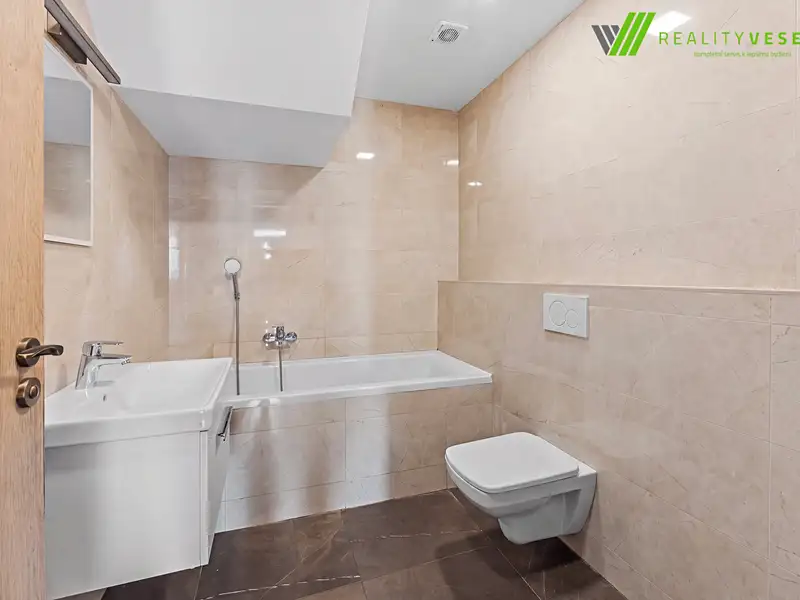 Prodej rodinného domu 180 m², pozemek 378 m², Ždánice – náhled fotky 3