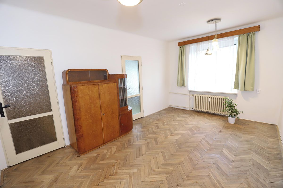 Prodej bytu 2+1 56 m², Praha – fotka 1 z 3