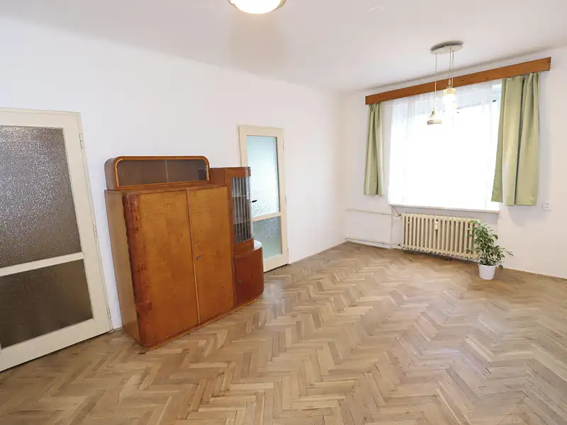 Prodej bytu 2+1 56 m², Praha – náhled fotky 1