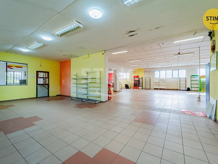 Комерційне приміщення на продаж, 450 м² (7 з 17)