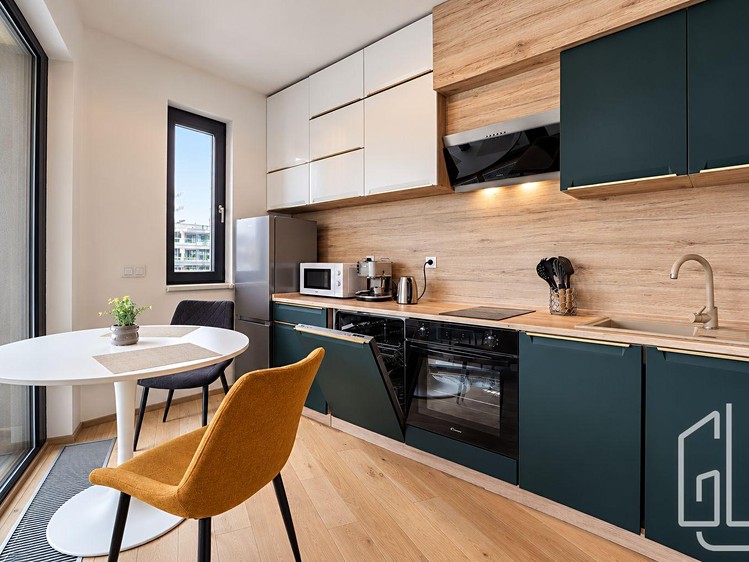 Pronájem bytu 2+kk, 60 m² (5 z 12)