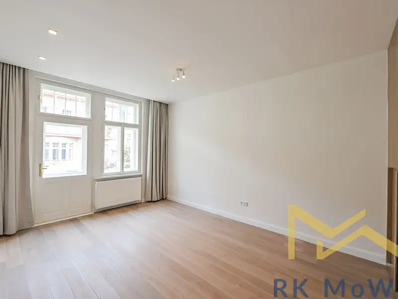 Pronájem bytu 3+kk 93 m², Praha – náhled fotky 1