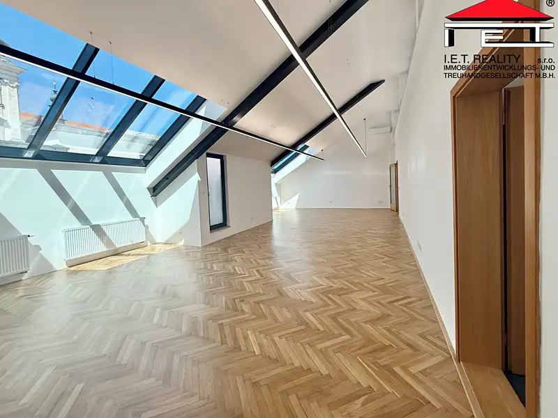 Pronájem kanceláře 196 m², Brno – náhled fotky 2