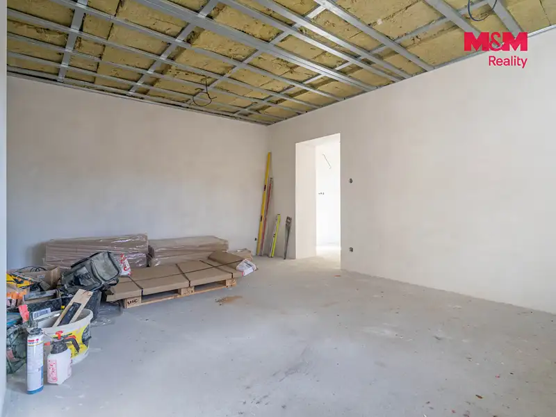 Prodej bytu 3+1 99 m², Praha – náhled fotky 3