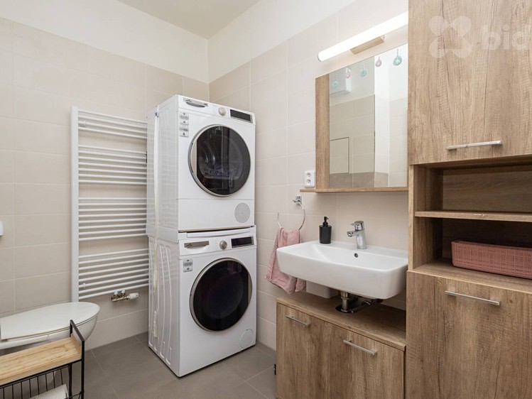 Квартира 3+kk на продаж, 101 м² (22 з 37)