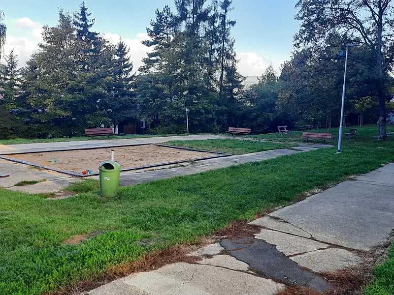 Pronájem bytu 3+1 70 m², Teplice – náhled fotky 3