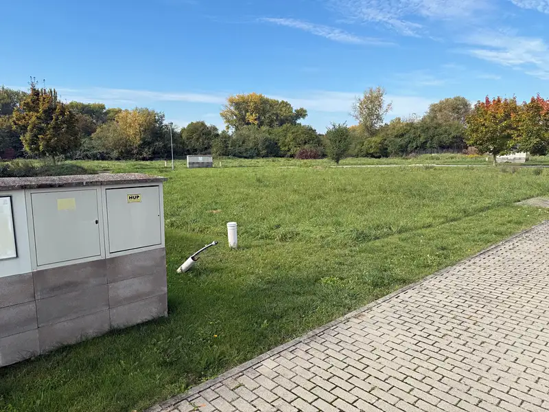 Prodej stavebního pozemku 882 m², Poděbrady – náhled fotky 3