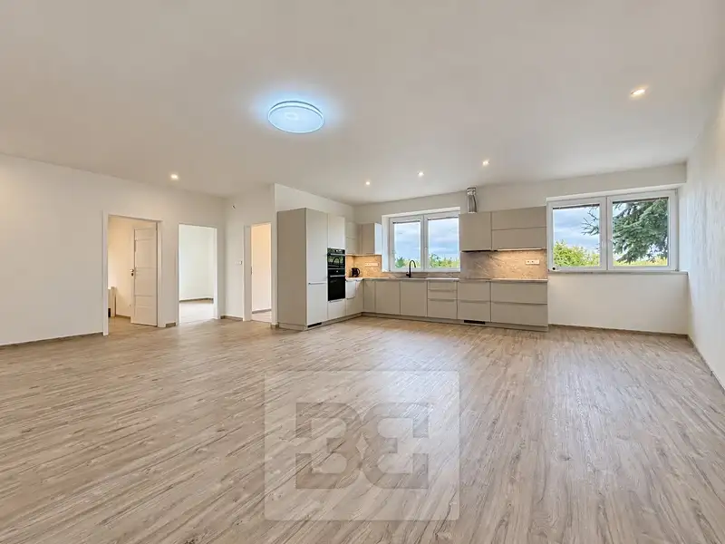 Pronájem rodinného domu 130 m², pozemek 200 m², Dolní Dunajovice – náhled fotky 2